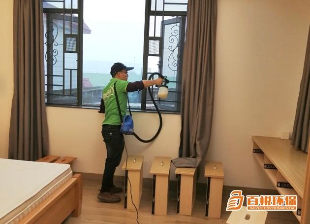 板材的異味從哪來？是不是等于甲醛超標(biāo)？